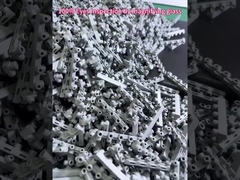 100% pemeriksaan mata dengan kaca pembesar