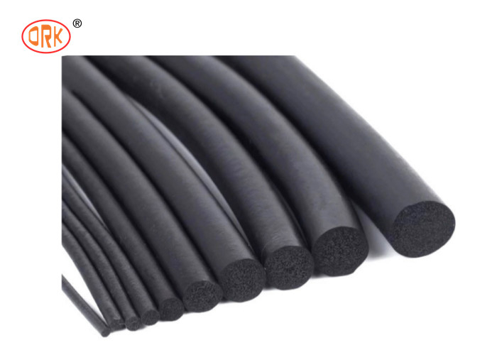 Produsen EPDM Hitam Karet busa silikon Sponge Strip O Ring Karet Cord