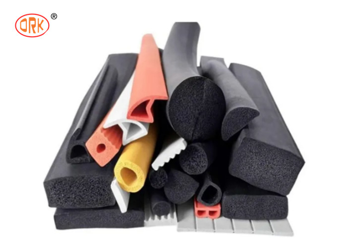 Hitam Merah Nitrile Rubber Square Strip Sealing NBR Water Resistance O Ring Cord