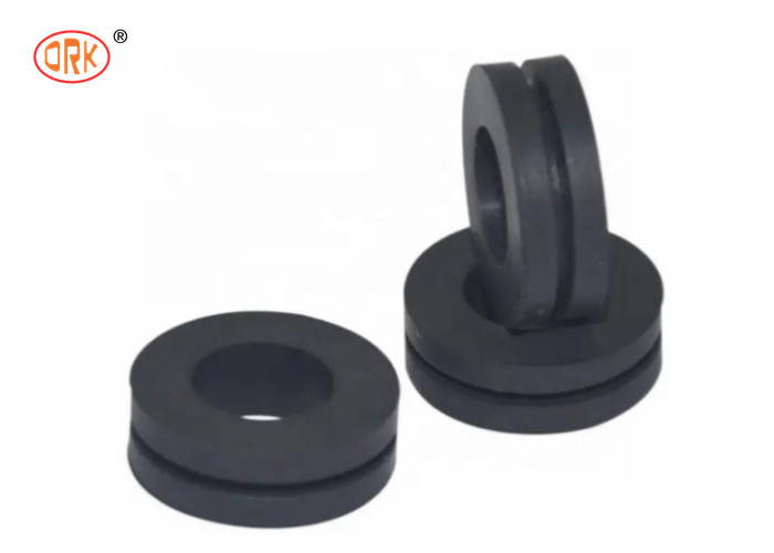 Perlindungan Kawat Aman Grommet Ring Neoprene CR Bagian Karet Cetakan Kompatibel dengan Pompa dan Katup