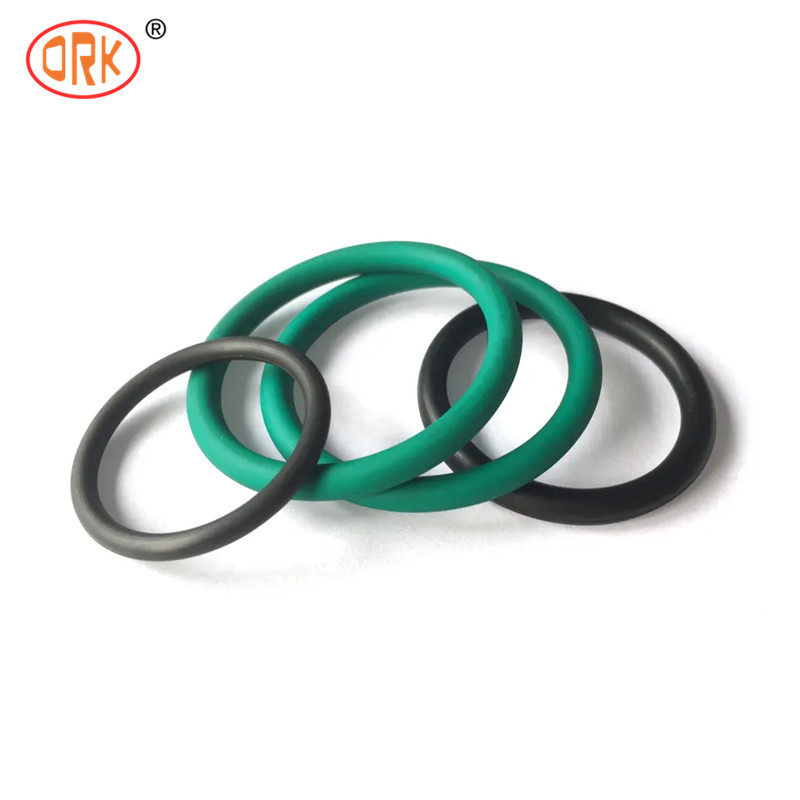 Black O Ring Vacuum Seal Natural Rubber Wiper Ring Seal dengan berbagai ukuran set kompresi